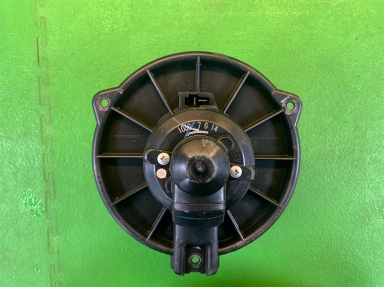 Мотор печки Хонда Фит в Усолье-Сибирском 116736