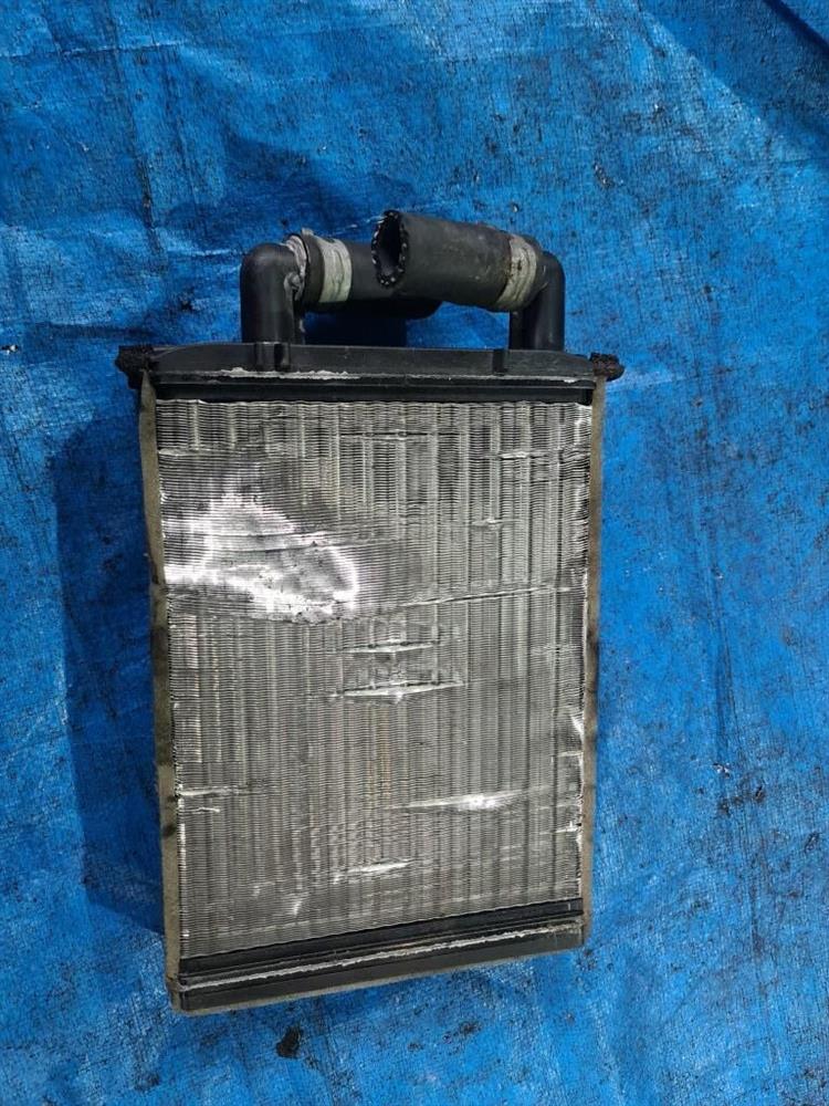 Радиатор печки Ниссан Дизель в Усолье-Сибирском 228297