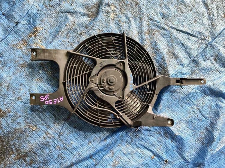 Вентилятор радиатора кондиционера Nissan Elgrand