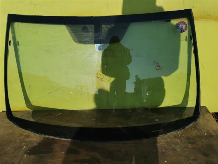 Лобовое стекло Тойота РАВ 4 в Усолье-Сибирском 37216