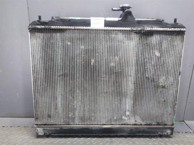 Радиатор основной Ниссан Серена в Усолье-Сибирском 476288