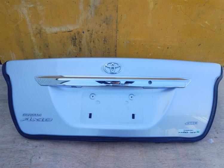 Крышка багажника Тойота Королла Аксио в Усолье-Сибирском 50868