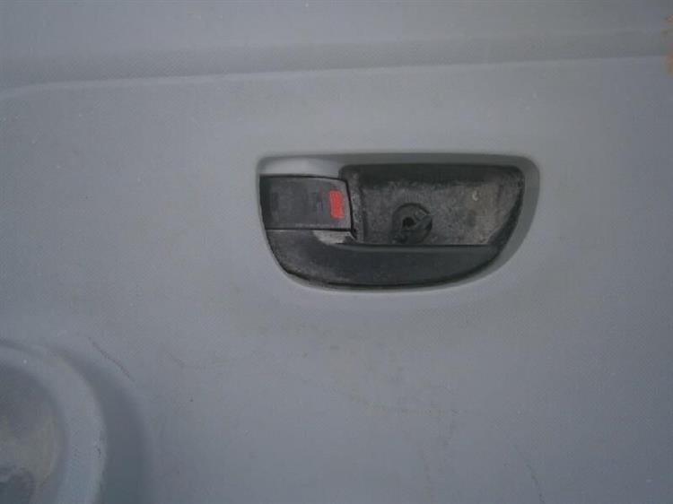 Дверь Тойота Приус в Усолье-Сибирском 66096
