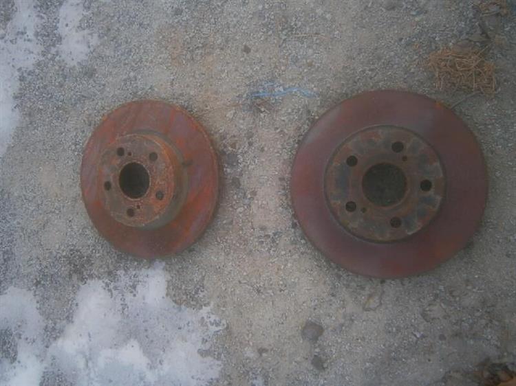 Тормозной диск Тойота Приус в Усолье-Сибирском 81558