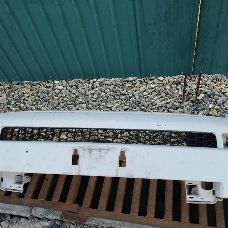 Решетка радиатора Тойота ББ в Усолье-Сибирском 87561