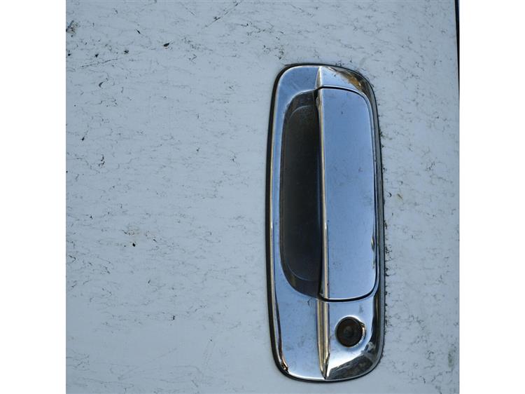 Дверь Тойота Краун в Усолье-Сибирском 94144